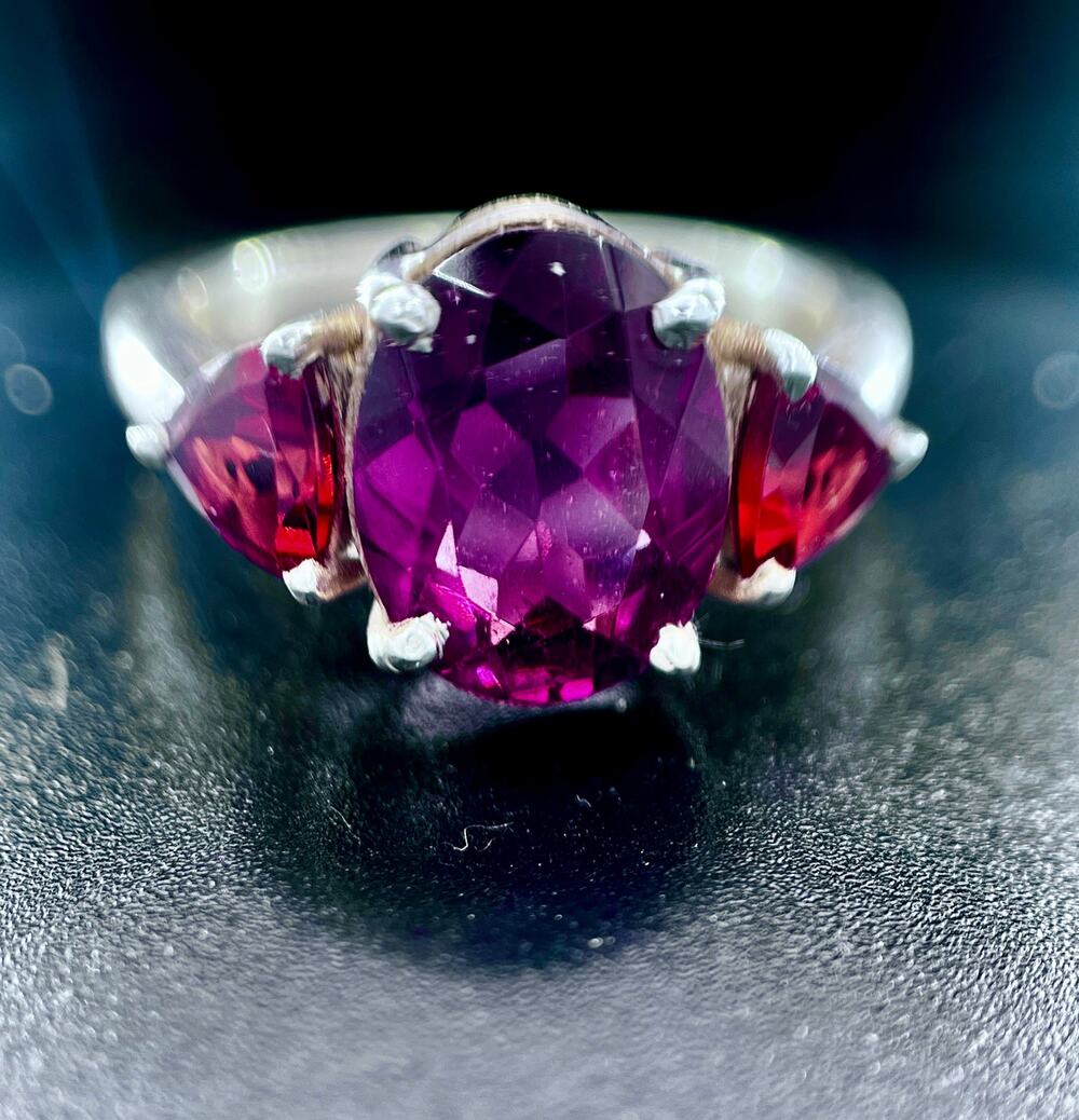 4.5ctw Rhodolite & Mozambique Garnet solid 925 ring